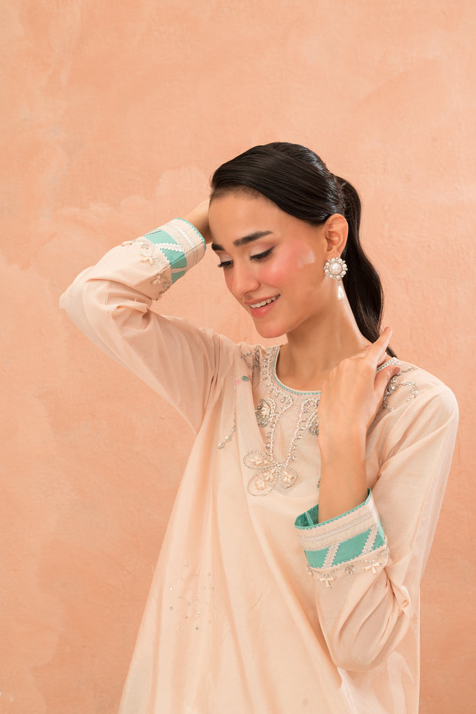 Code: ILC 2367(1 Piece)